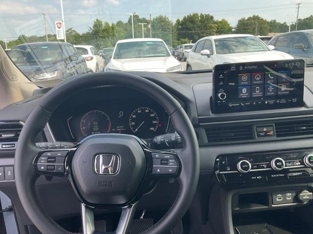 new 2025 Honda Pilot car, priced at $49,273