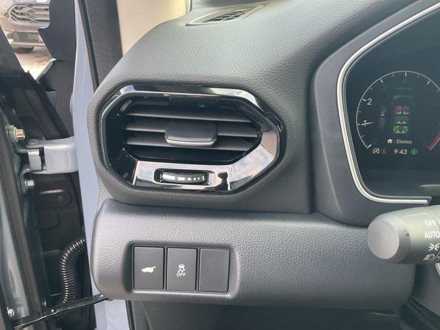 new 2025 Honda Pilot car, priced at $49,273