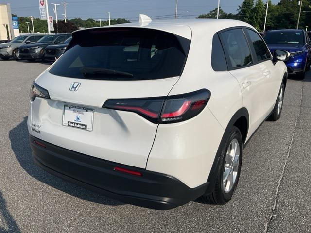 new 2025 Honda HR-V car, priced at $26,278