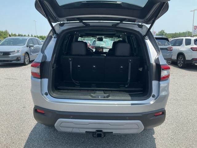 new 2025 Honda Pilot car, priced at $50,850