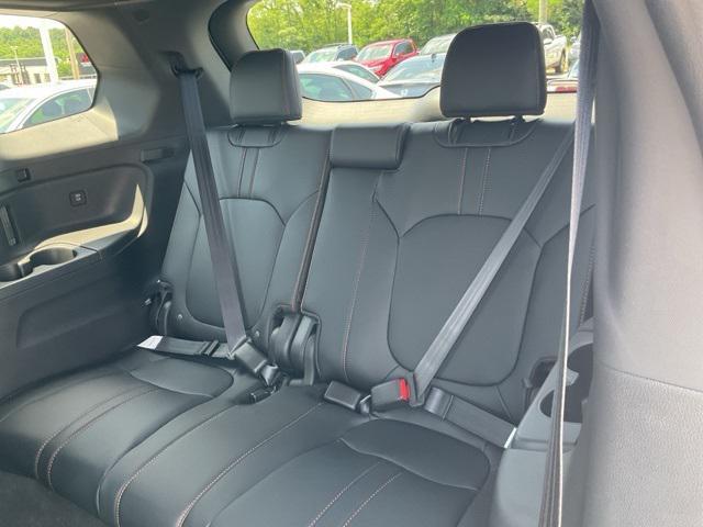 new 2025 Honda Pilot car, priced at $50,850