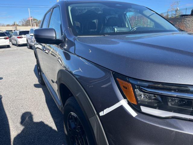 new 2025 Honda Pilot car, priced at $49,745