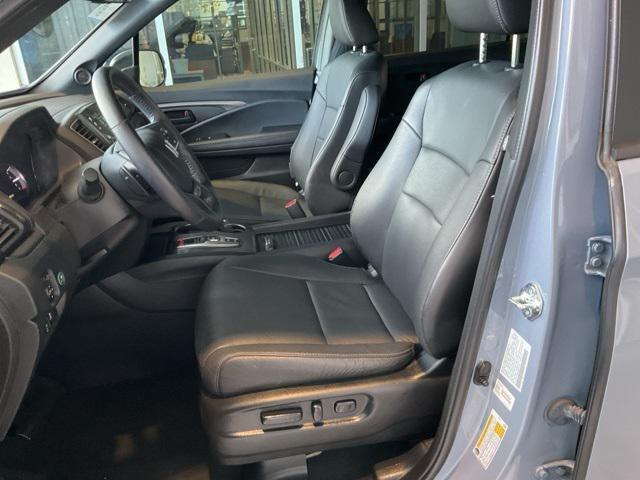 used 2022 Honda Passport car, priced at $34,353