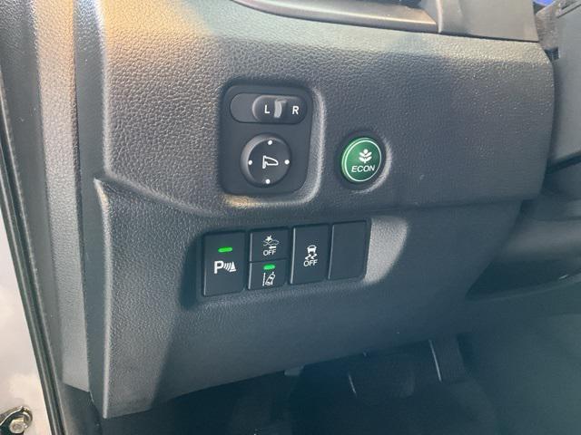 used 2022 Honda Passport car, priced at $34,353