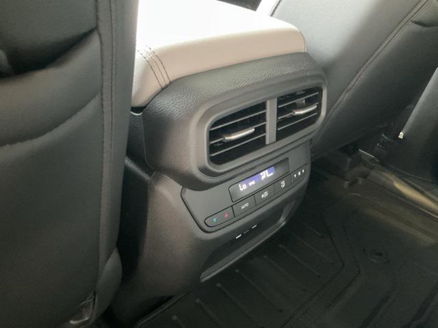 new 2025 Honda Pilot car, priced at $43,388