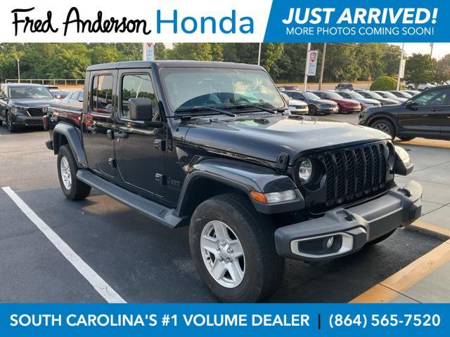 used 2021 Jeep Gladiator car, priced at $27,411