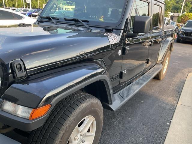used 2021 Jeep Gladiator car, priced at $27,411