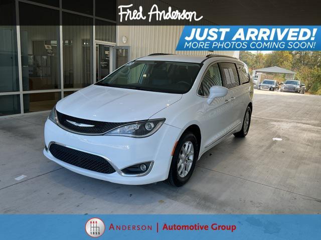 used 2020 Chrysler Pacifica car, priced at $17,627