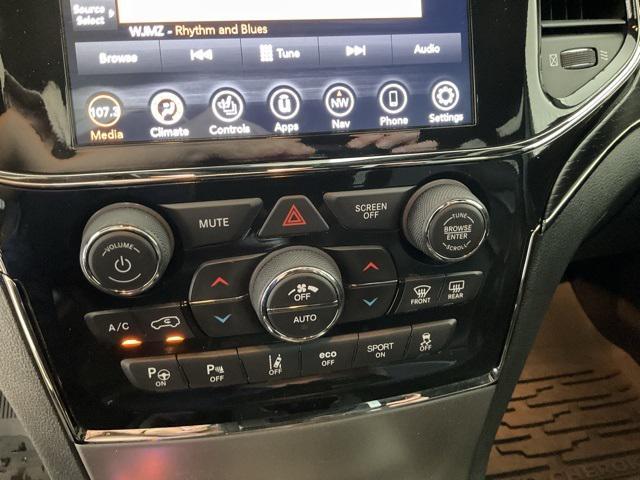 used 2021 Jeep Grand Cherokee car, priced at $31,059