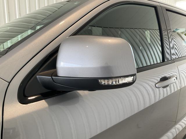 used 2021 Jeep Grand Cherokee car, priced at $31,059