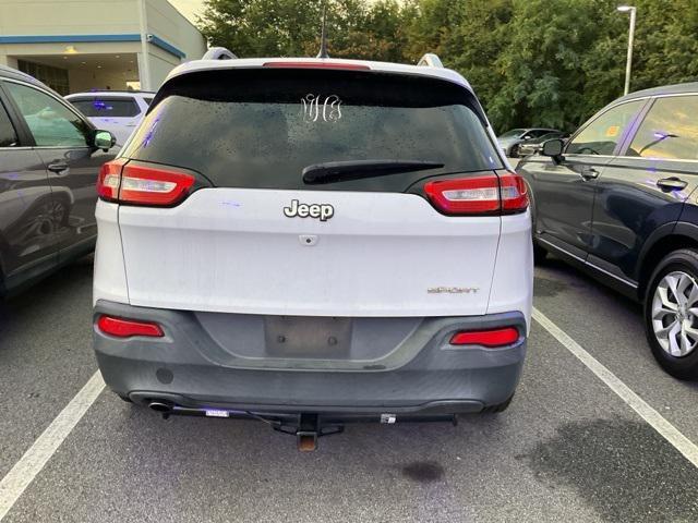 used 2015 Jeep Cherokee car, priced at $8,071