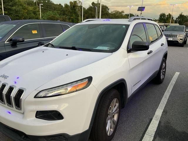 used 2015 Jeep Cherokee car, priced at $8,071