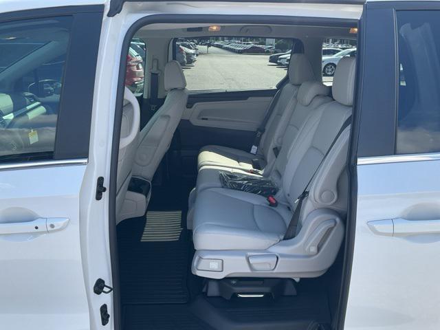 new 2025 Honda Odyssey car, priced at $42,594