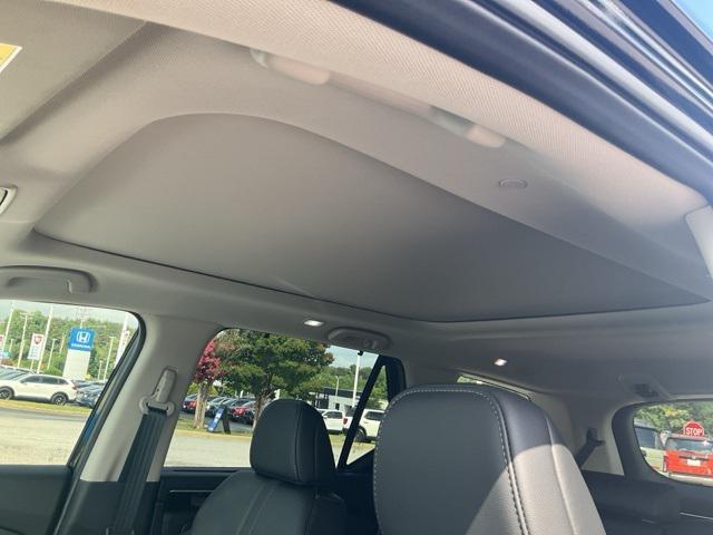 new 2025 Honda Pilot car, priced at $49,680