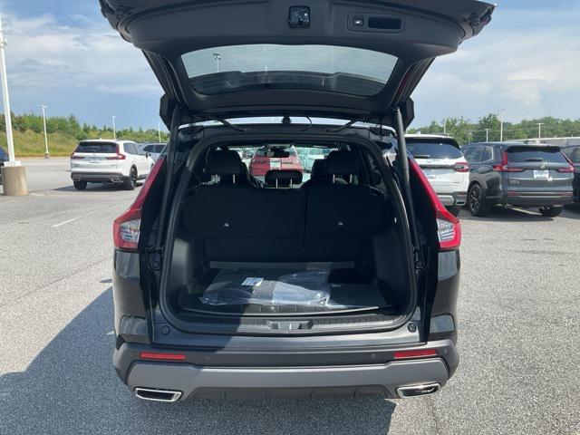 new 2026 Honda CR-V Hybrid car, priced at $39,221