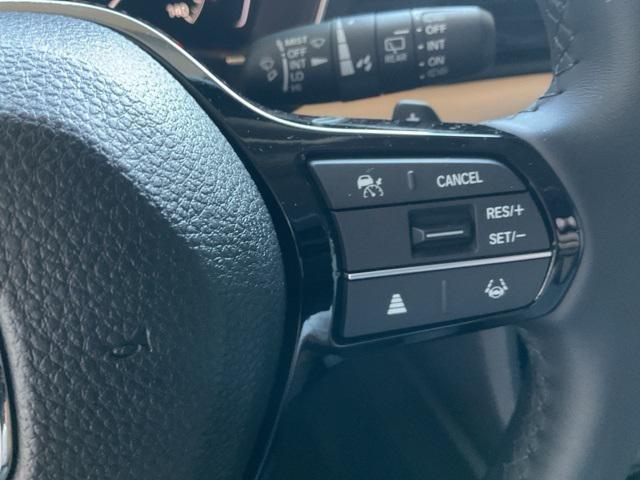used 2025 Honda Pilot car, priced at $46,350