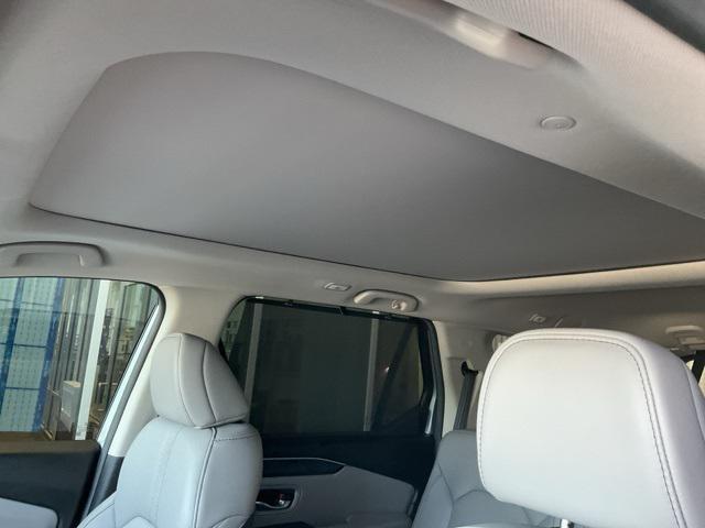 used 2025 Honda Pilot car, priced at $46,350