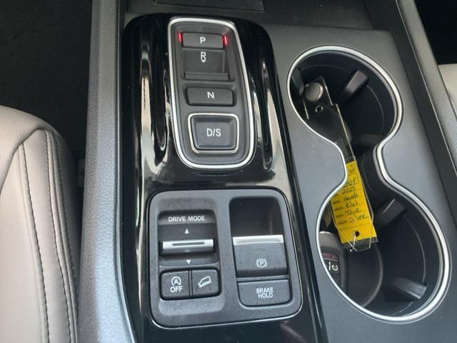 used 2025 Honda Pilot car, priced at $46,350