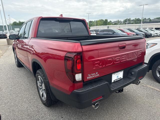 new 2025 Honda Ridgeline car, priced at $43,385
