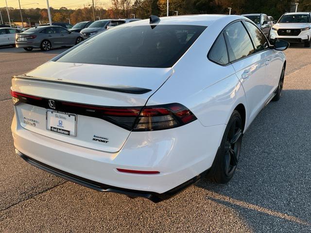 new 2025 Honda Accord Hybrid car, priced at $35,977