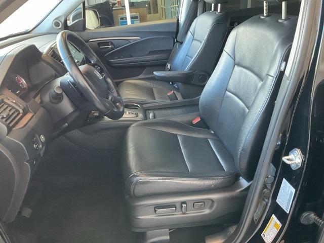 used 2022 Honda Pilot car, priced at $30,329