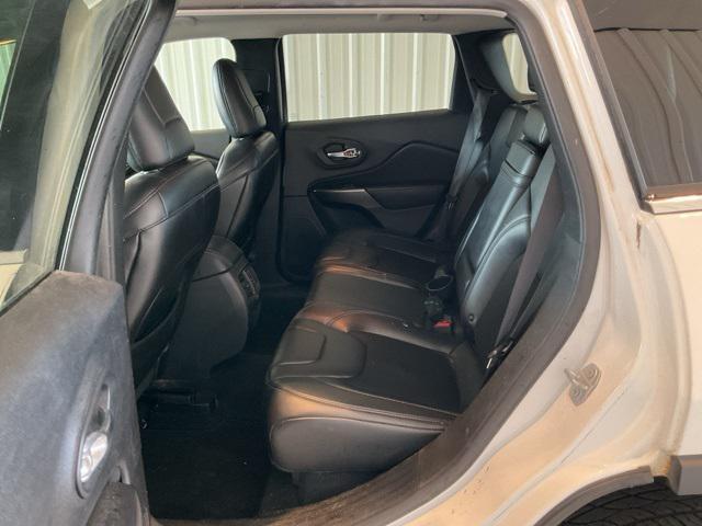 used 2019 Jeep Cherokee car, priced at $13,389