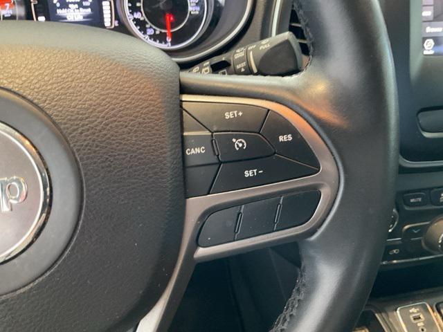 used 2019 Jeep Cherokee car, priced at $13,389