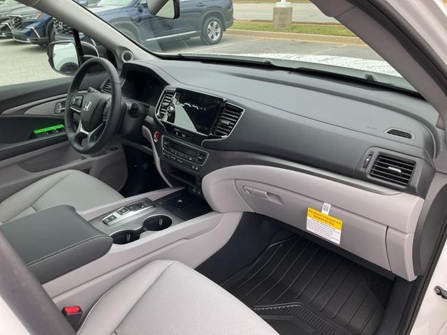 new 2025 Honda Ridgeline car, priced at $45,875