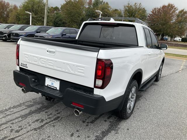 new 2025 Honda Ridgeline car, priced at $45,875