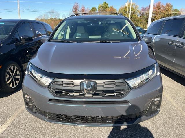 new 2025 Honda Odyssey car, priced at $43,910