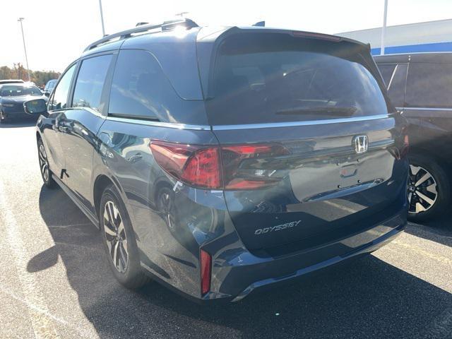 new 2025 Honda Odyssey car, priced at $43,910