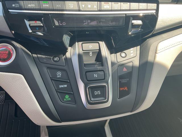 new 2025 Honda Odyssey car, priced at $43,670