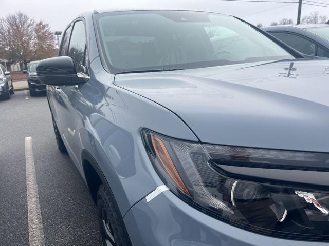 new 2025 Honda Ridgeline car, priced at $40,990