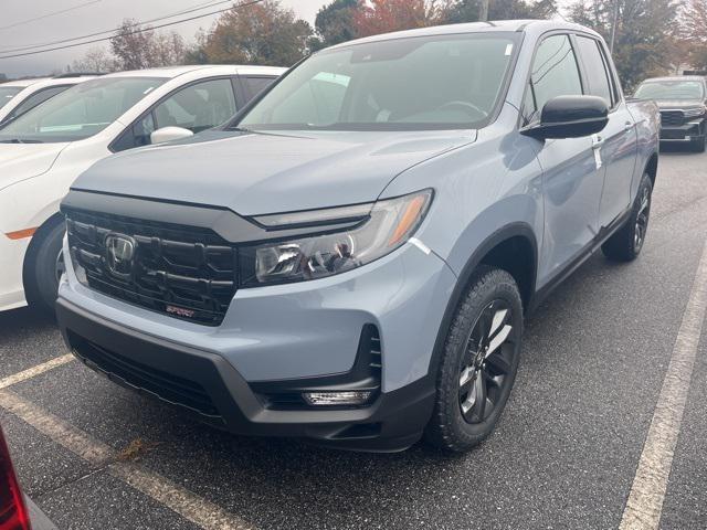 new 2025 Honda Ridgeline car, priced at $40,990