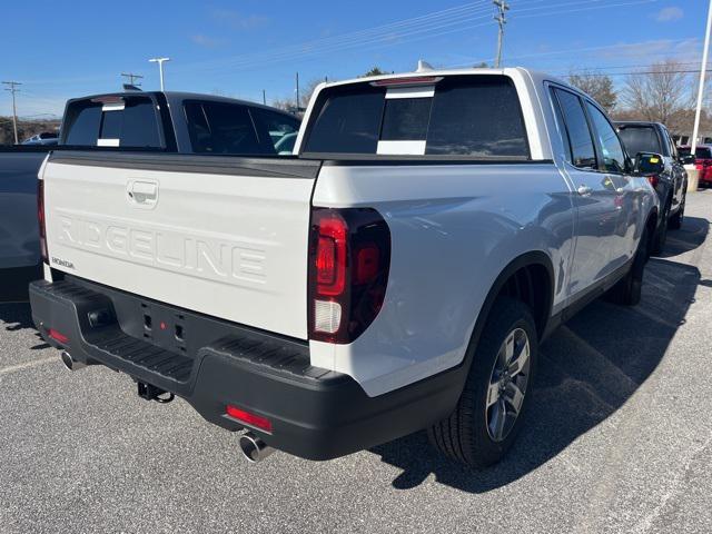 new 2025 Honda Ridgeline car, priced at $43,352