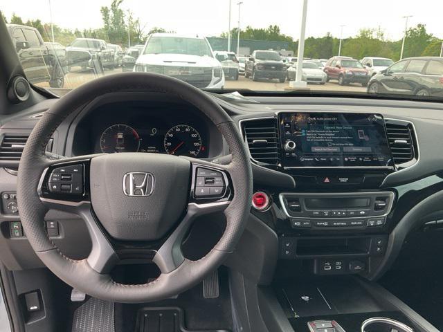 new 2025 Honda Ridgeline car, priced at $44,408