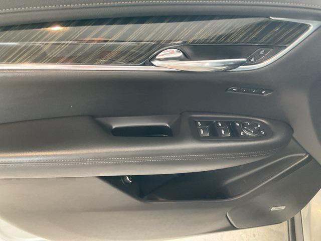 used 2020 Cadillac XT6 car, priced at $29,003