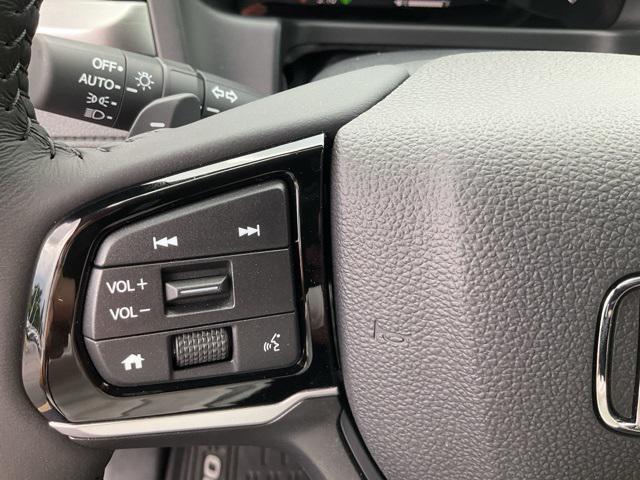 new 2025 Honda Odyssey car, priced at $41,601
