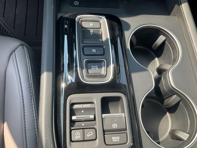 new 2025 Honda Pilot car, priced at $45,405