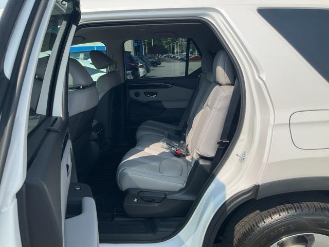new 2025 Honda Pilot car, priced at $45,405
