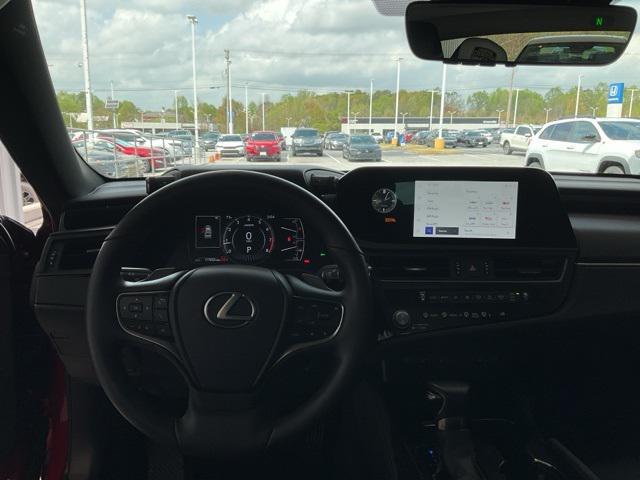 used 2024 Lexus ES 350 car, priced at $42,040
