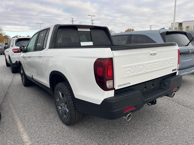 new 2025 Honda Ridgeline car, priced at $45,903