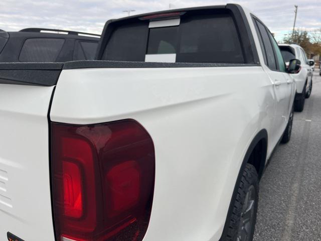 new 2025 Honda Ridgeline car, priced at $45,903