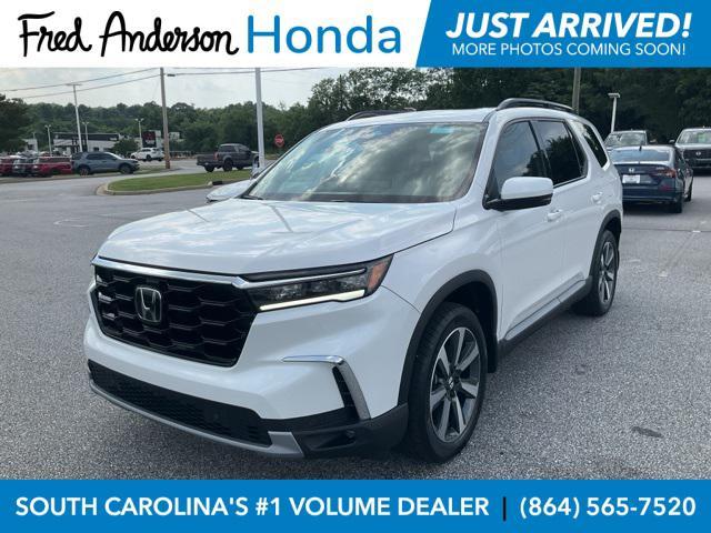 new 2025 Honda Pilot car, priced at $47,506