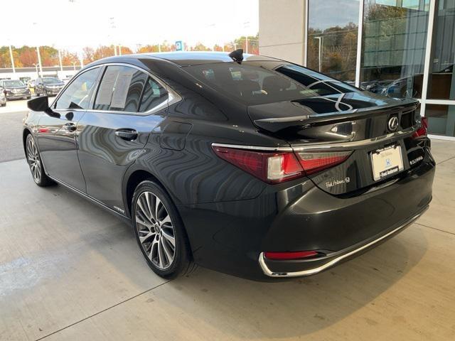 used 2021 Lexus ES 300h car, priced at $27,518