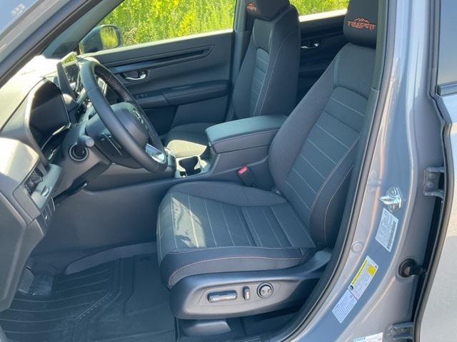 new 2026 Honda CR-V Hybrid car, priced at $38,725