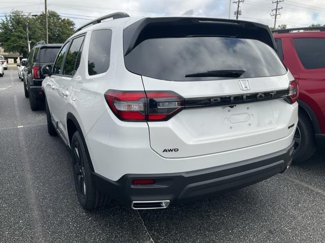 new 2025 Honda Pilot car, priced at $44,205