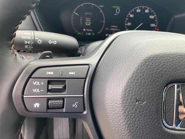 new 2025 Honda CR-V Hybrid car, priced at $38,625