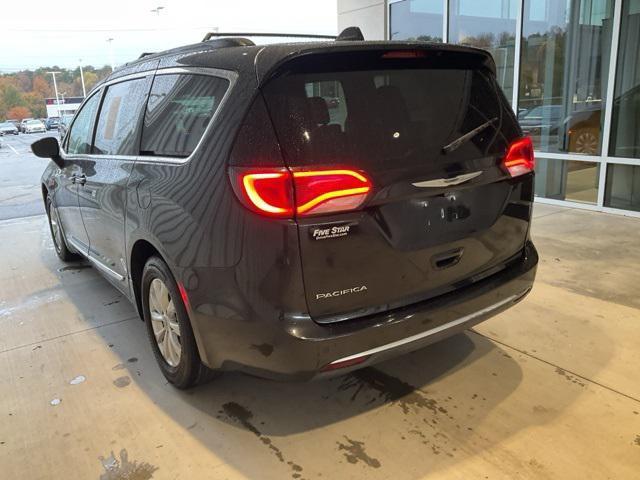 used 2017 Chrysler Pacifica car, priced at $10,942