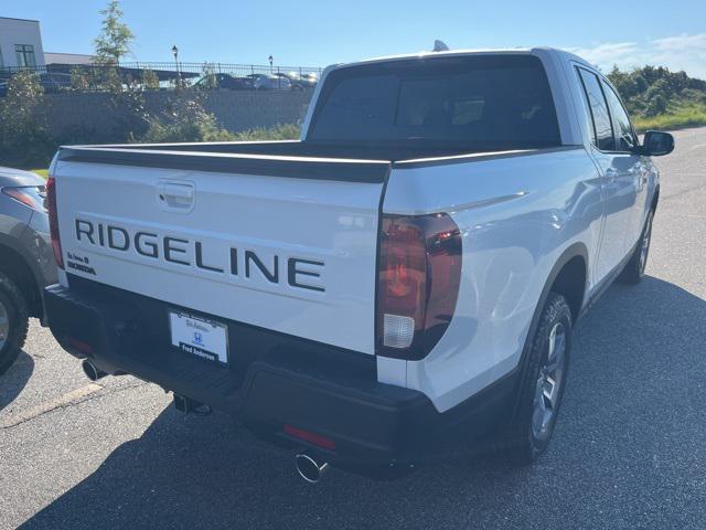 new 2025 Honda Ridgeline car, priced at $43,983